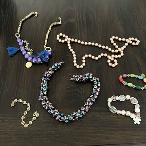 Women’s necklaces